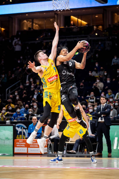 顶级教练团 顶级教练团