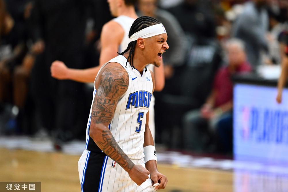 教练组为她 教练组为她