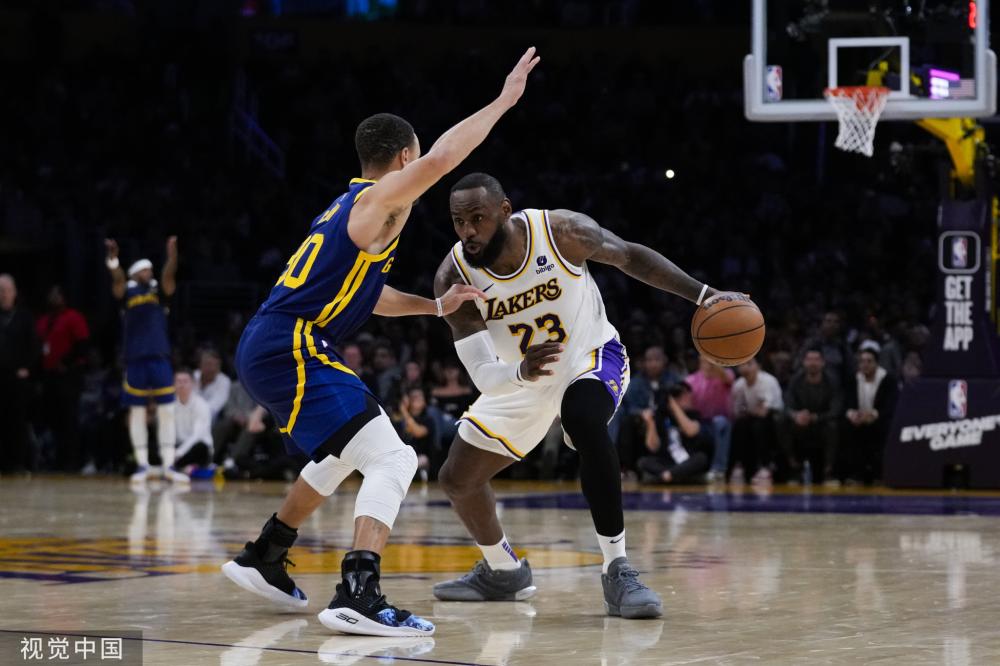 花费了至少 花费了至少