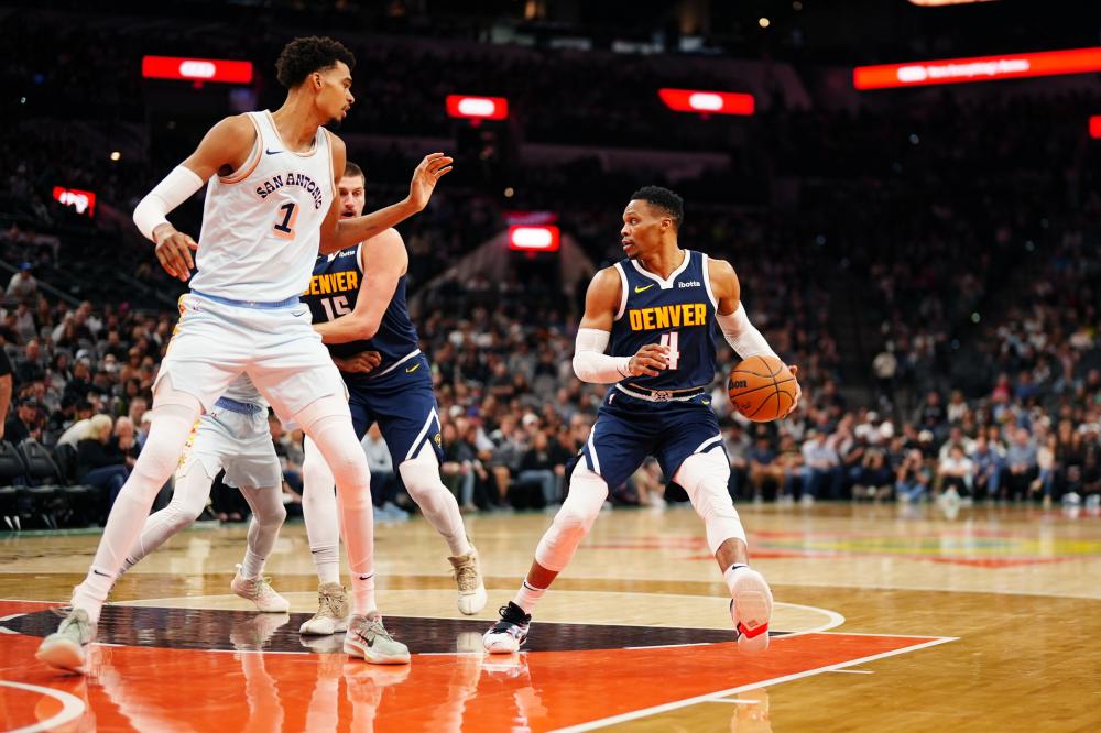 也为球迷奉 也为球迷奉